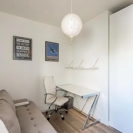 Super-apartamenty Jezyce Targi Apartment Poznan