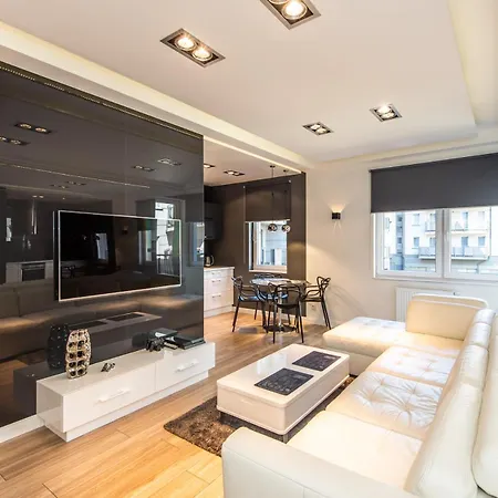 Super-apartamenty Jezyce Targi Apartment